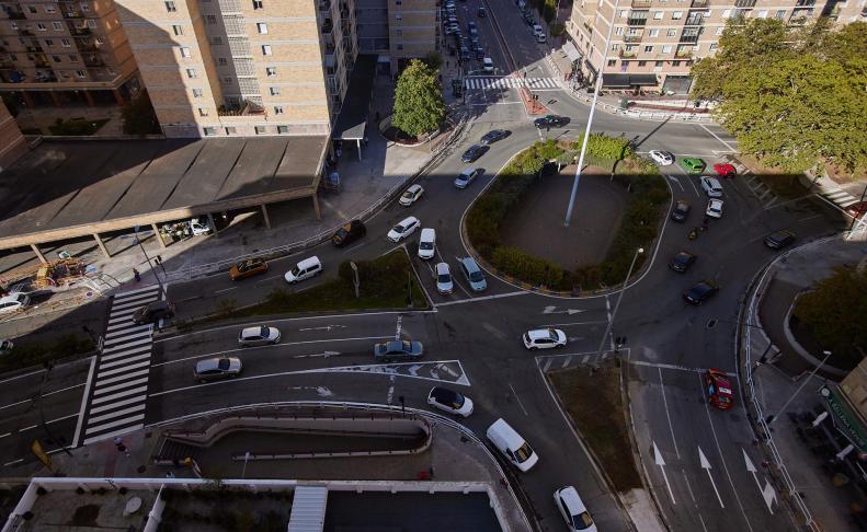 Fotos de los nuevos pasos de cebra de la rotonda de San Jorge