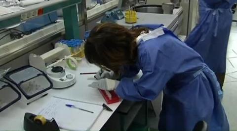 El 30 por ciento de las mujeres operadas de cáncer de mama podrían prescindir de la quimioterapia El 30 por ciento de las mujeres operadas de cáncer de mama podrían prescindir de la quimioterapia