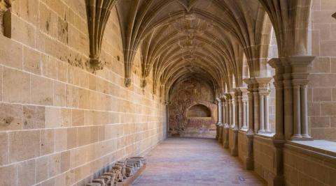 Imagen del claustro del monasterio de Fitero renovado. Imagen del claustro del monasterio de Fitero renovado.