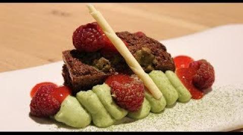 Lingot cake de cacao y té verde de Eduardo Llop Lingot cake de cacao y té verde de Eduardo Llop