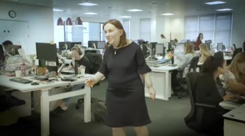 La deformación corporal que producirán las horas de trabajo en la oficina La deformación corporal que producirán las horas de trabajo en la oficina