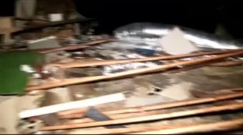 Vídeo: Varios tornados dejan 25 fallecidos y cuantiosos daños materiales en Nashville Vídeo: Varios tornados dejan 25 fallecidos y cuantiosos daños materiales en Nashville