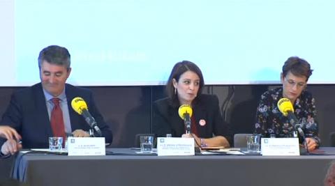 Adriana Lastra, en Pamplona: Adriana Lastra, en Pamplona: