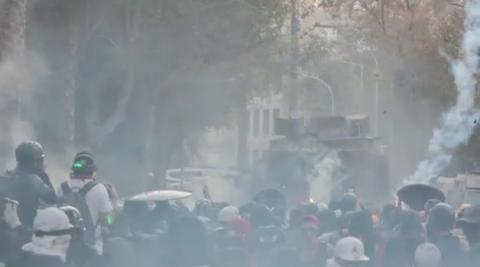 Las protestas violentas vuelven a la capital de Chile Las protestas violentas vuelven a la capital de Chile