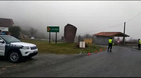 Vídeo | La Guardia Civil cierra la frontera de Navarra con Francia Vídeo | La Guardia Civil cierra la frontera de Navarra con Francia