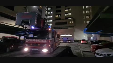 Bomberos de Tudela intervienen por un incendio en una habitación en el hospital Reina Sofía Bomberos de Tudela intervienen por un incendio en una habitación en el hospital Reina Sofía