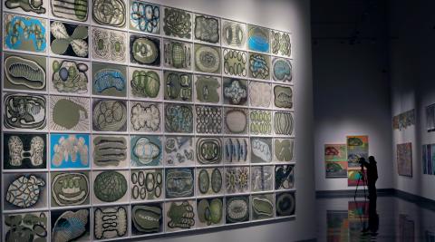 Exposición de Luis Gordillo en el Museo Universidad de Navarra, que se puede visitar hasta el 12 de septiembre Exposición de Luis Gordillo en el Museo Universidad de Navarra, que se puede visitar hasta el 12 de septiembre