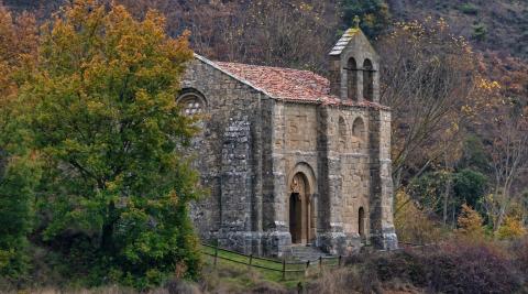 Ermita de San Bartolomé de Aguilar de Codés, ubicada en plena naturaleza.