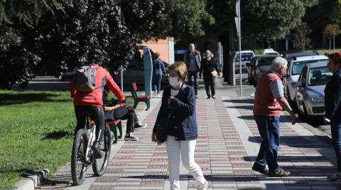 Las aceras siguen siendo ‘salvavidas’ de muchos ciclistas