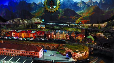 La estación de tren de Pamplona, recreada en la maqueta La estación de tren de Pamplona, recreada en la maqueta.