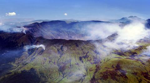 Caldera del monte Tambora, en Sumbawa (Indonesia)