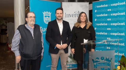 De izda. a dcha.: Joaquín Anadón Almarza, Alejandro Toquero Gil e Irune García García De izda. a dcha.: Joaquín Anadón Almarza, Alejandro Toquero Gil e Irune García García