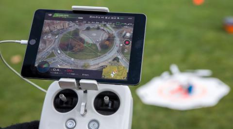 Pamplona analiza con la ayuda de dos drones el tráfico Pamplona analiza con la ayuda de dos drones el tráfico