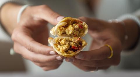 Una empanada argentina de Las de Pichi Una empanada argentina de Las de Pichi