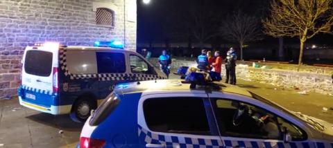 Policía Municipal, esta noche en la zona de Caballo Blanco Policía Municipal, esta noche en la zona de Caballo Blanco