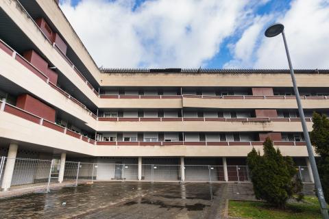 A la venta piso en la plaza Larrache de Zuasti