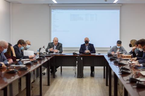 El vicepresidente Aierdi y el consejero Ciriza, durante reunión mantenida por el Consorcio Alta Velocidad – Comarca de Pamplona