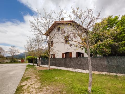 Magnífica casa en Nagore: tranquilidad y aire puro