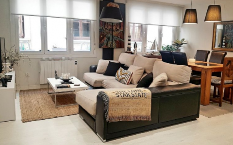 Salón del piso en venta en Zarautz