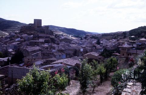 Vista de la localidad de Uncastillo (Zaragoza), plaza que defendía la frontera sur del reino de Pamplona a finales del siglo X Uncastillo
