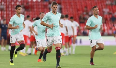Darko Brasanac, en el calentamiento Almería - Osasuna en directo