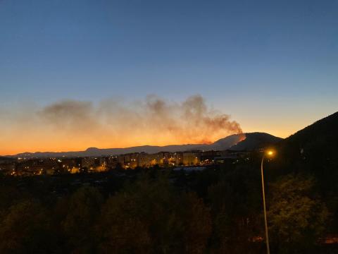 incendio monte ezkaba Fotos del incendio en el monte Ezkaba. /