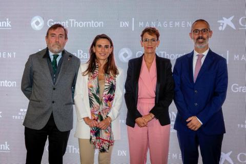 Desayuno Dn Management Luis Colina, presidente del Consejo de Administración del Grupo La Información, Isabel Moreno Bartolomé, directora territorial Ebro de Caixaban, María Chivite y Jorge Martínez Apesteguía, socio y director en Navarra de Grant Thornton