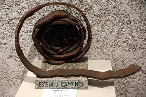 Detalle de una de las esculturas sobre el Camino de Santiago