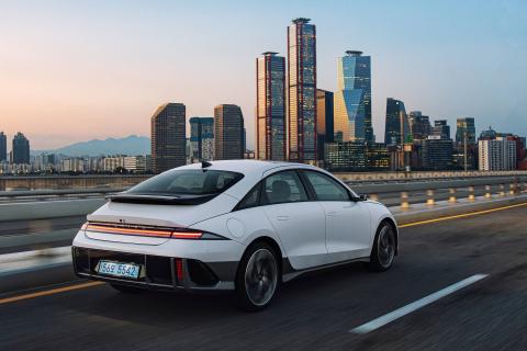 Hyundai Ioniq 6 Hyundai Ioniq 6