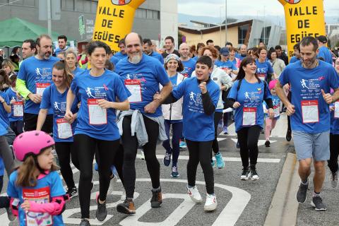 Salida de la carrera desde Sarriguren.