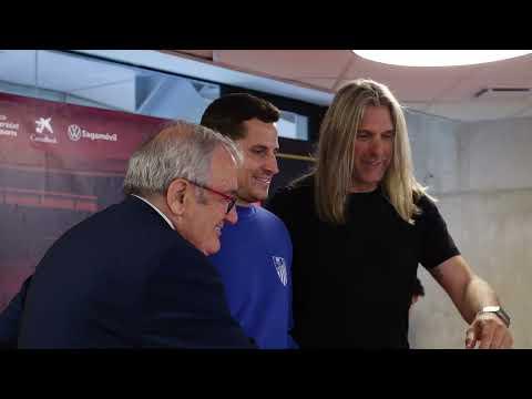 Discurso completo del presidente del C.A. Osasuna, Luis Sabalza, en el acto que ha tenido lugar este sábado en El Sadar con los 150 clubes convenidos de Osasuna.