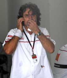Imágenes del circuito de Sepang en Malasia tras conocerse la noticia de la muerte de Marco Simoncelli