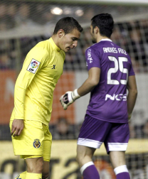 Imágenes del partido entre Osasuna y Villarreal que se ha disputado este domingo en Pamplona