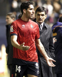 Imágenes del partido entre Osasuna y Villarreal que se ha disputado este domingo en Pamplona