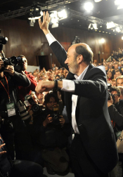 Sevilla ha sido el escenario en el que este viernes y sábado 3 y 4 de febrero se celebra el Congreso General del Partido Socialista para elegir al dirigente que sucederá a José Luis Rodríguez Zapatero.