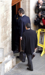 Varias imágenes de la llegada de Urdangarín a los juzgados de Palma