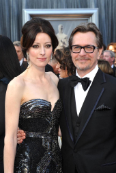 Ambiente y desfile de nominados, famosos, actores, actrices y gente que acude a la 84 edición de la entrega de los Premios Oscar de Hollywood en su 84 edición.
