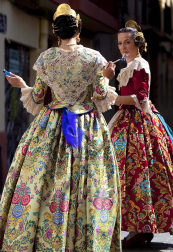 Varias imágenes de las fallas de Valencia