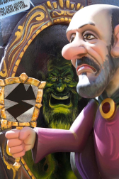 Varias imágenes de las fallas de Valencia