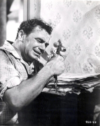 Imágenes de la trayectoria artística del actor Ernest Borgnine, quien falleció este domingo a los 95 años por insuficiencia renal.