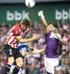 Imágenes del Athletic-Osasuna disputado en San Mamés y correspondiente a la octava jornada de Liga que ha terminado con el resultado de 3-0.