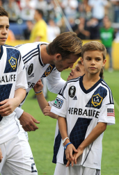 David Beckham jugó su último partido en Estados Unidos tras 5 temporadas en Los Angeles ganando la liga por segundo año consecutivo