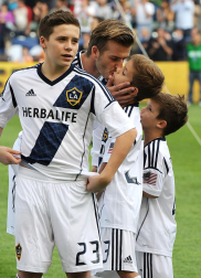 David Beckham jugó su último partido en Estados Unidos tras 5 temporadas en Los Angeles ganando la liga por segundo año consecutivo