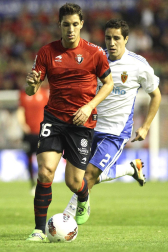 Imágenes del partido entre Osasuna y el Zaragoza, en el que los rojillos se impusieron 3-0 durante la novena jornada del Fútbol de Primera División.