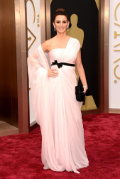 Algunas de las celebridades a su paso por la alfombra roja de la 86 gala de la Academia de Cine,  en el teatro Dolby de Los Ángeles.