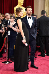 Algunas de las celebridades a su paso por la alfombra roja de la 86 gala de la Academia de Cine,  en el teatro Dolby de Los Ángeles.