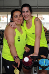 El polideportivo municipal acogió la cuarta edición del Maratón solidario de spinning Villa de Andosilla, que se celebró el sábado 28 de mayo. Más de 60 deportistas participaron en la cita deportiva y solidaria, para la que se organizaron cuatro sesiones con monitores llegados de diferentes localidades. Durante el evento se recaudaron fondos para la Asociación Navarra contra el Cáncer.