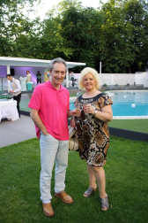 Los jardines del Hotel Tres Reyes acogieron el 30 de junio una fiesta con motivo del comienzo del verano en colaboración con la Revista Spend in. Los invitados pudieron pasar un rato ameno con la compañía de un DJ con música en directo, cocktails, champagne Taittinger, show cooking, aperitivo, etc.