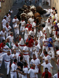 Varios 'cebadas' sueltos siembran el pánico y dejan cinco corneados