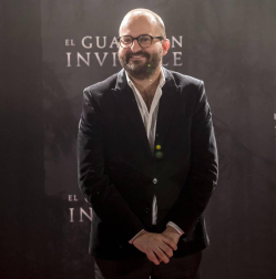 'El guardián invisible' se estrena en Pamplona entre lo policial y lo sobrenatural